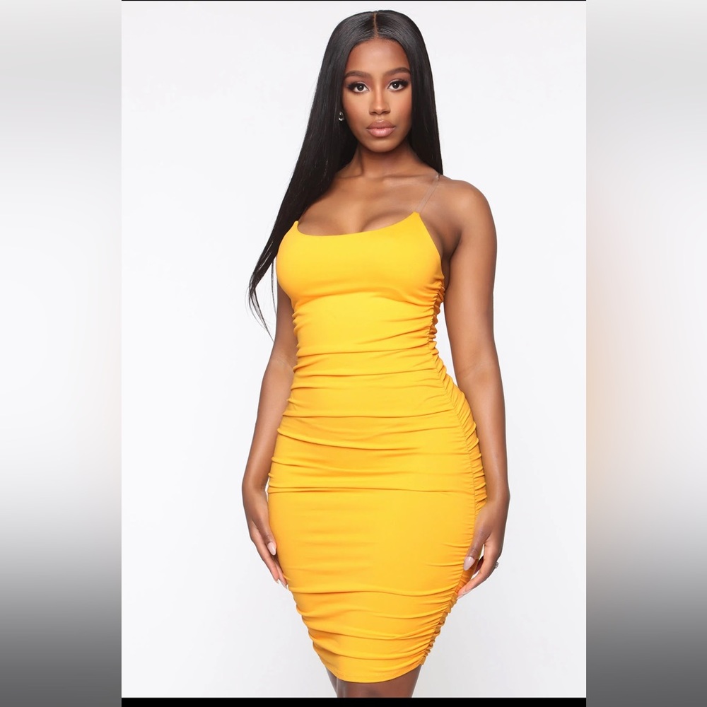 Sexy spring dress Fashion Nova :)